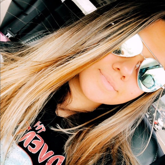 aimee_mgy9422